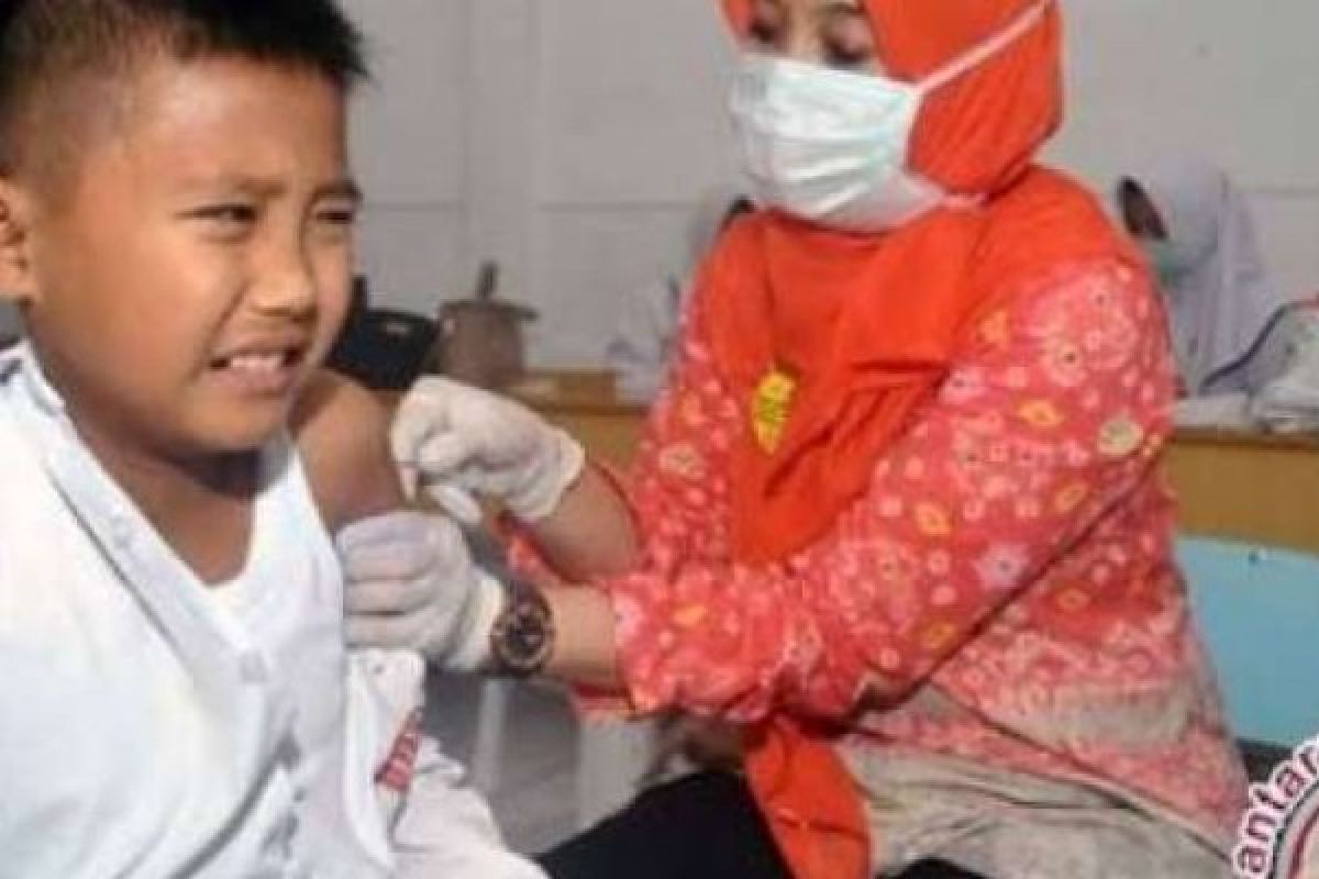 Sesuai Arahan Menkes, Imunisasi Campak Rubella Bagi Anak Muslim di Riau juga Ditunda