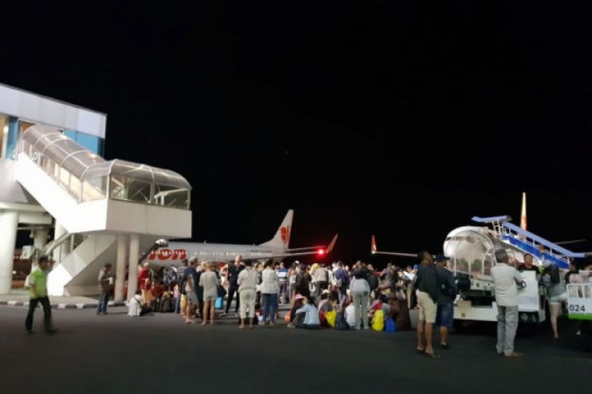 Gempa di Lombok, penumpang pesawat berhamburan ke landasan pacu