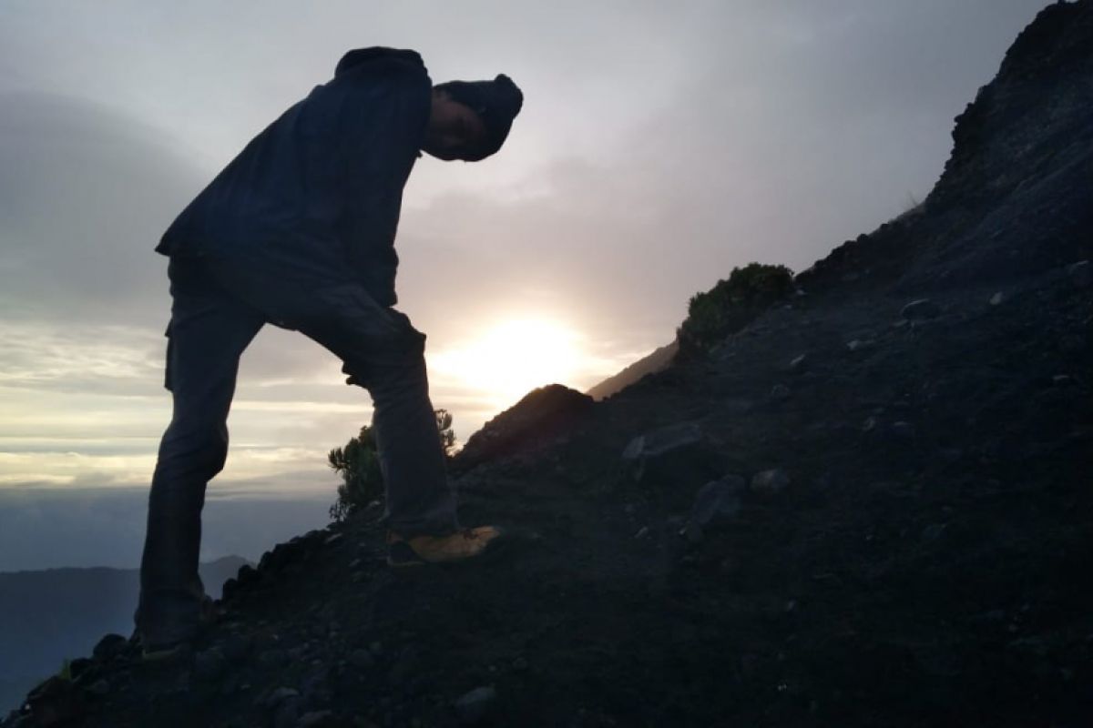 Jalur pendakian Rinjani Lombok Tengah di buka kembali