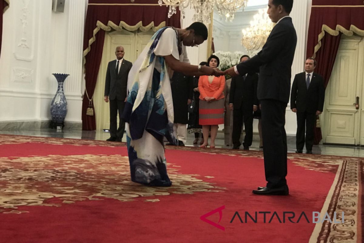 Presiden Jokowi terima surat kepercayaan dubes 8 negara