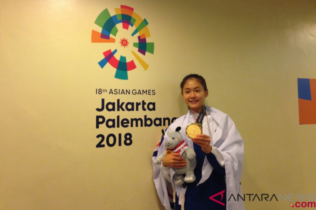 Karateka Chinese Taipei Sabet Emas Kumite Putri -55 Kilogram