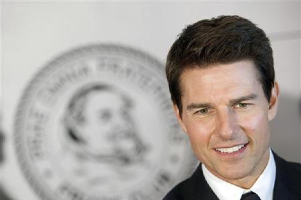 Keraguan Tom Cruise jatuh cinta lagi setelah bercerai