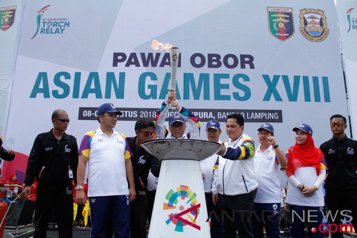 MPR chairman sends Asian Games torch 2018
