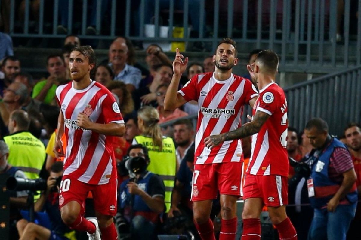 10 pemain Barcelona ditahan imbang Girona 2-2