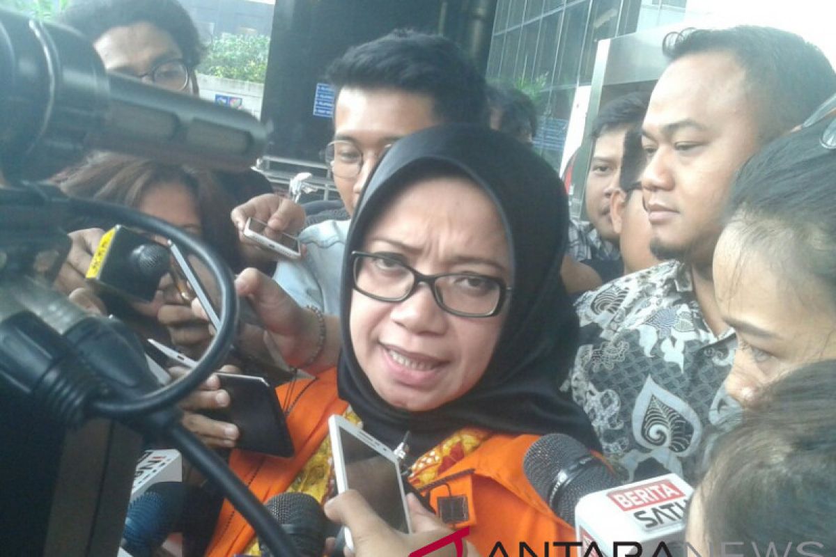 Eni Saragih kembalikan Rp1,25 miliar ke KPK