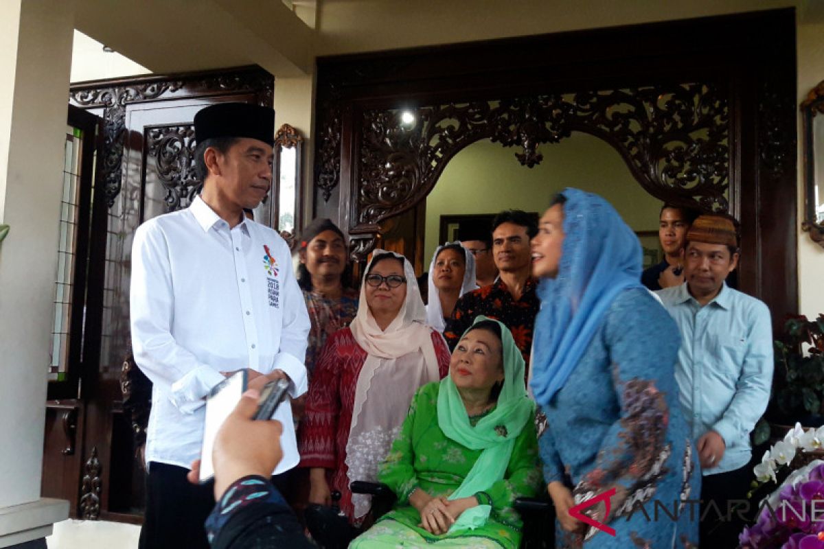 Jokowi bersilaturahmi ke keluarga almarhum Gus Dur