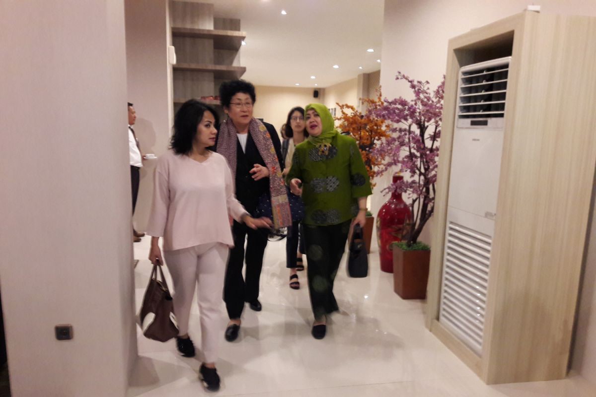 Presiden  ICW Jung Sook Kim tiba di Yogyakarta