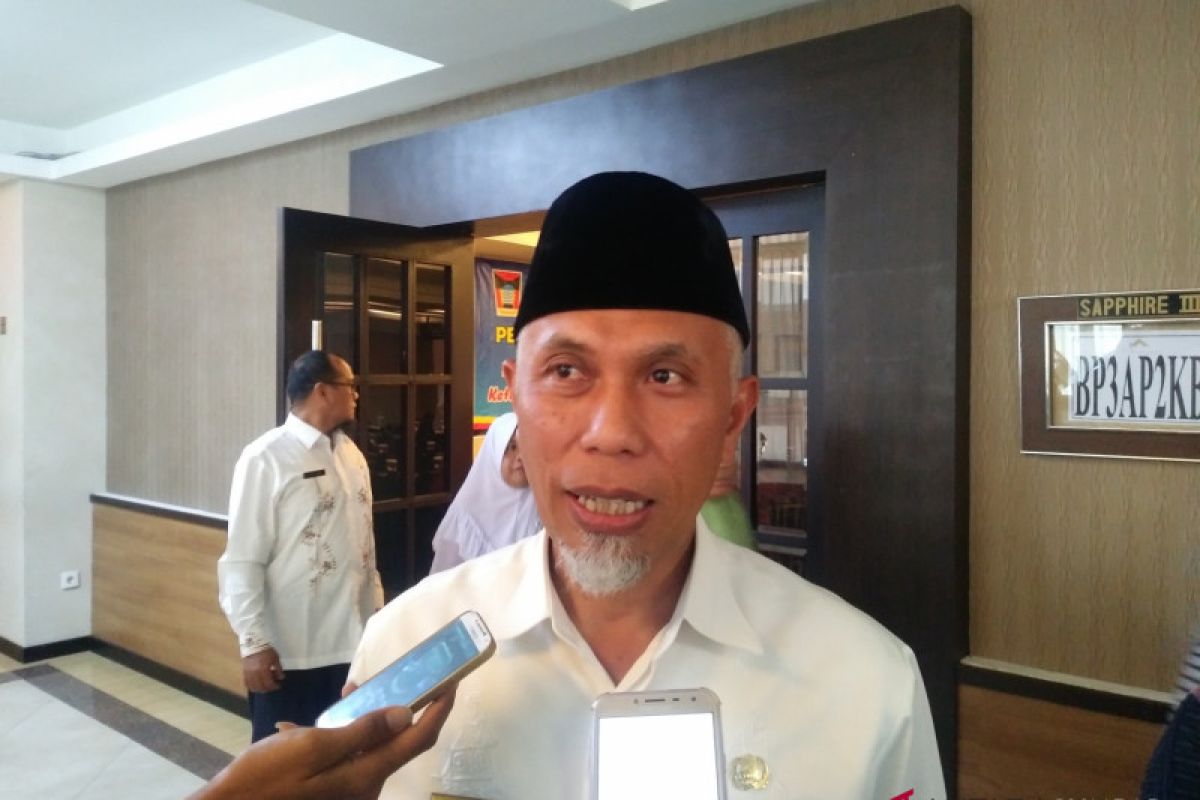 Wako Padang sarankan manfaatkan teknologi untuk menunjang pendidikan anak