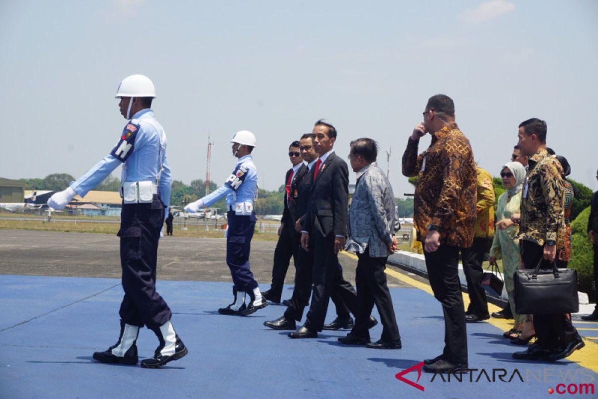 President Jokowi leaves for South Korea