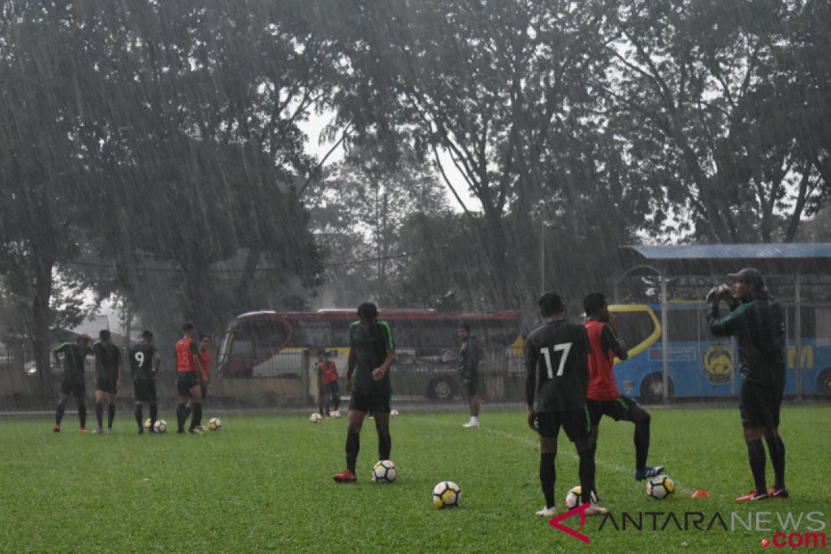 Timnas U-16 Indonesia antisipasi hujan di Malaysia