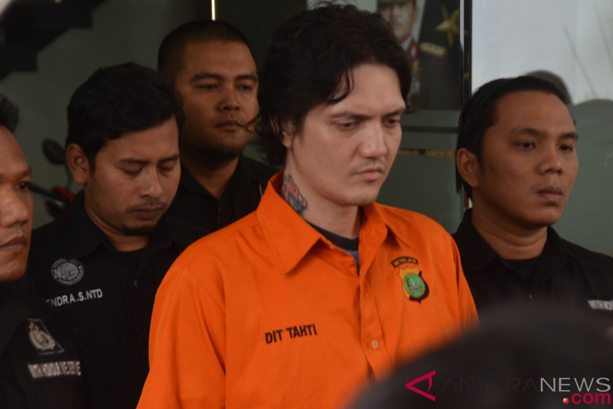 Ozzy Albar tak melakukan perlawanan saat ditangkap