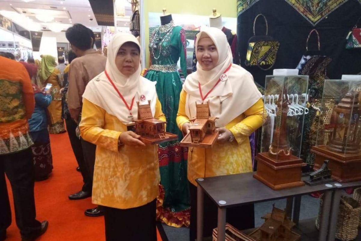 HSS promosikan kerajinan lokal di pameran KriyaNusa 2018