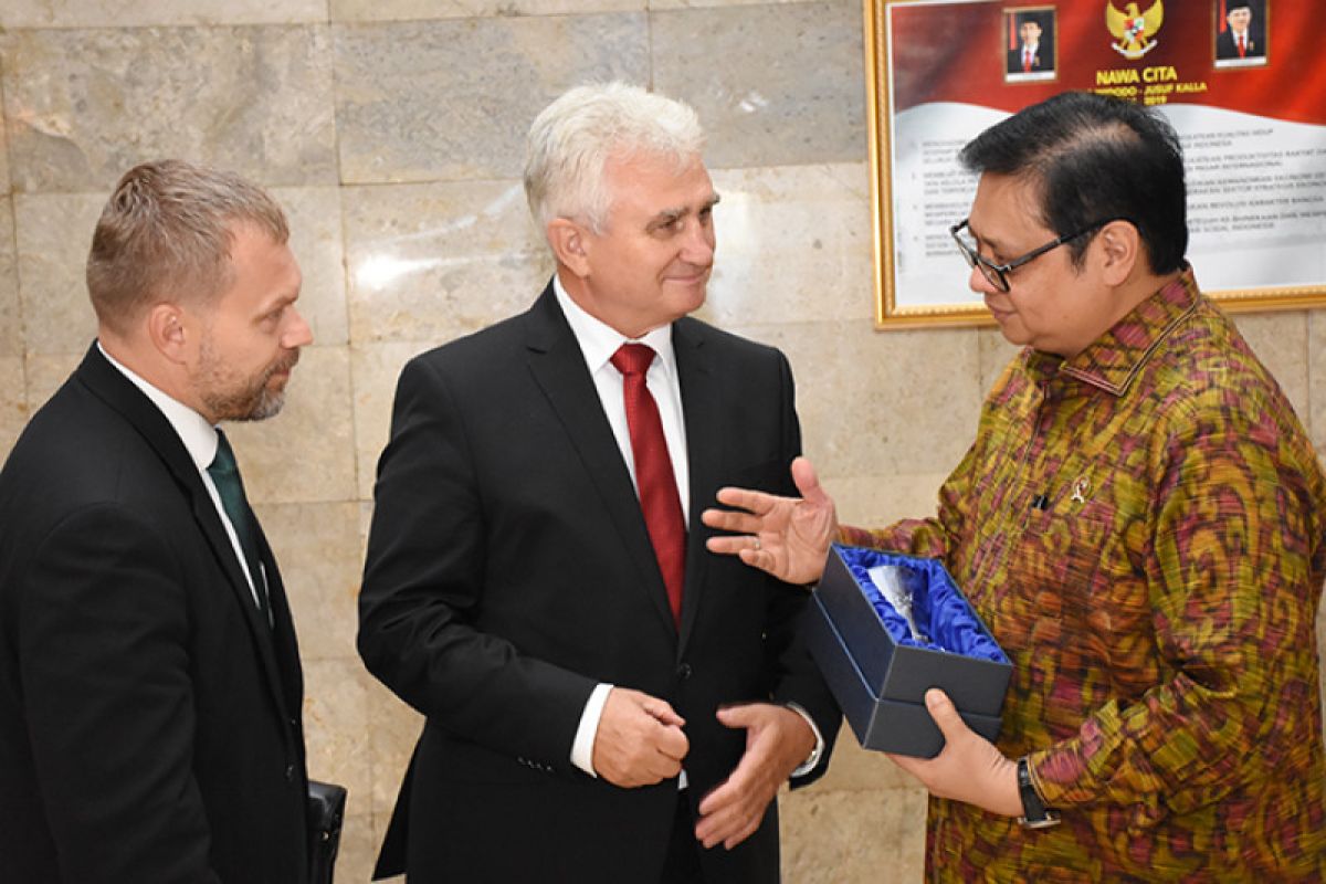 Indonesia, Czech Republic explore cooperation on industry
