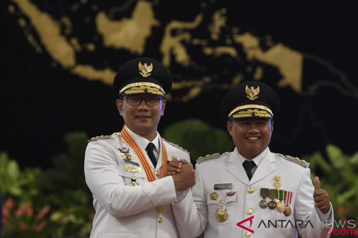 Ridwan Kamil bubarkan tim optimalisasi dan sinkronisasi