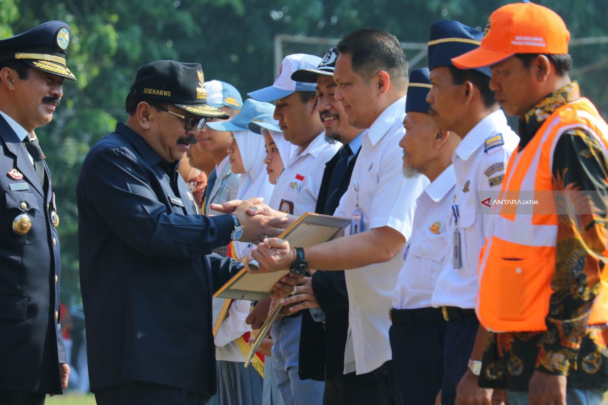 Dihadiri Mendagri, Pakde Karwo Dijadwalkan Lantik 12 Kepala Daerah