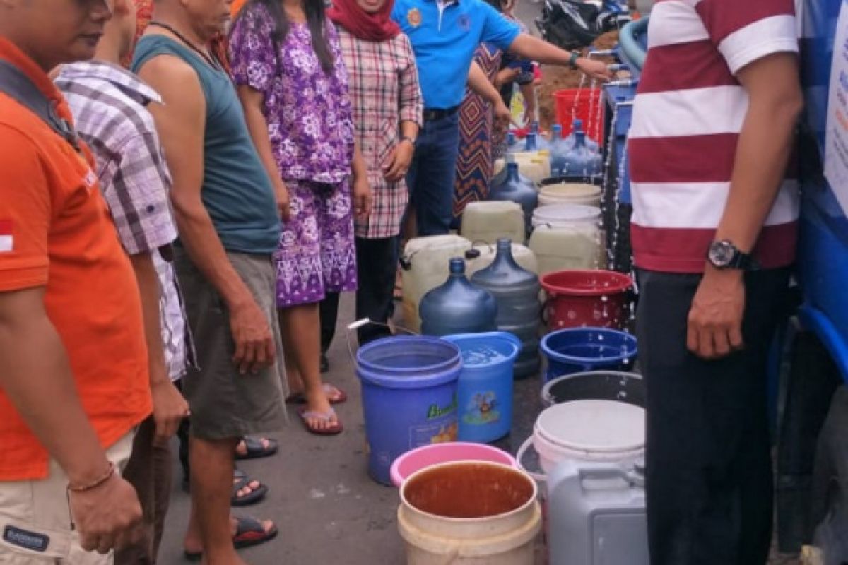 Warga Pegadungan Kalideres sulit mendapatkan air bersih