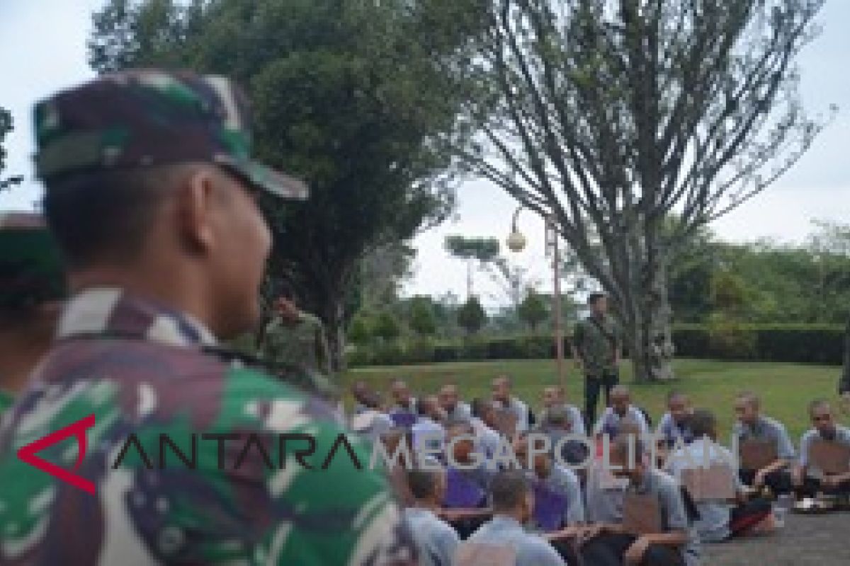 Mahasiswa STPP Bogor dilatih pendidikan bela negara