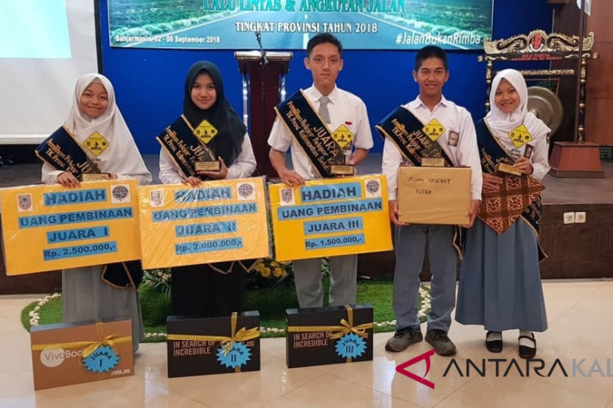 Pelajar Banjar juara pelopor keselamatan LLAJ Kalsel