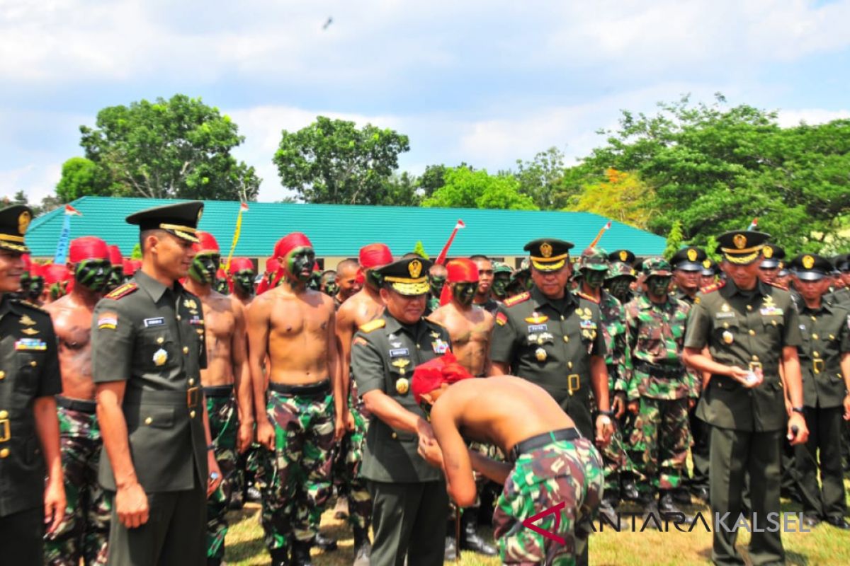 Pangdam VI/Mulawarman lantik 292 prajurit berpangkat Prada