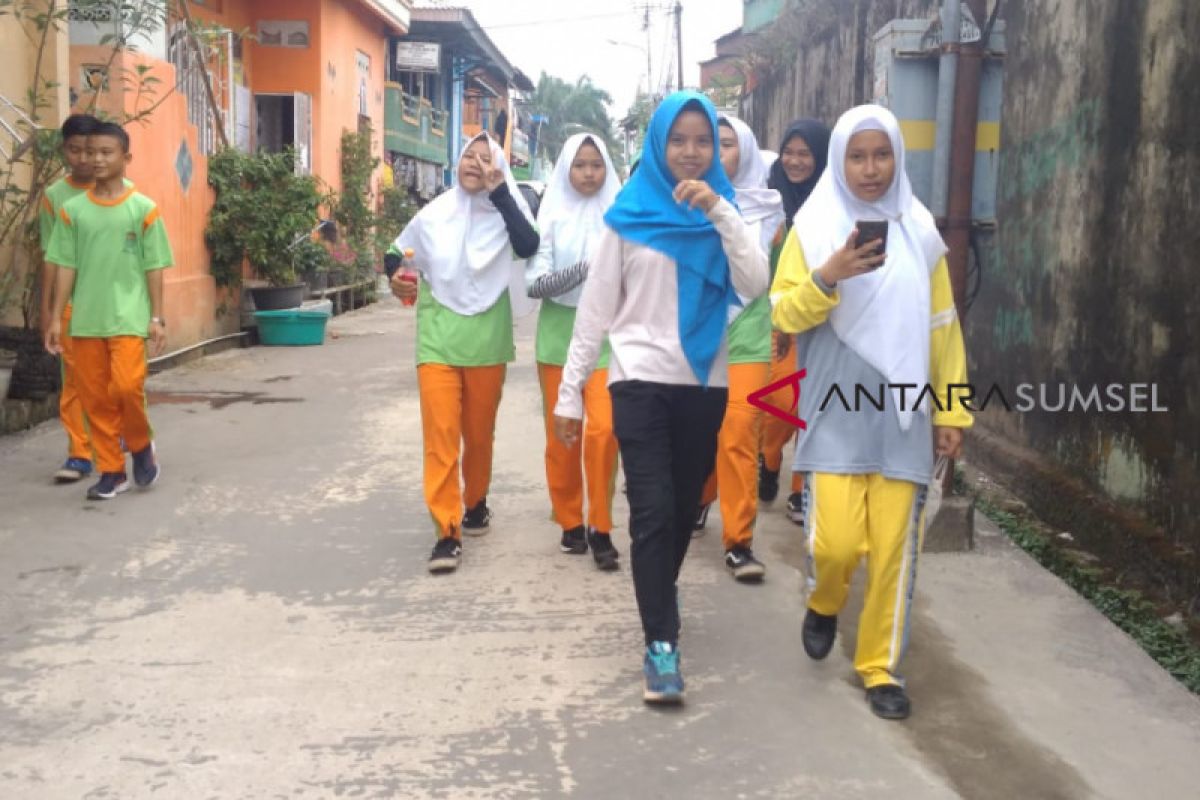 SMK Muhamadiyah 2 gelar jalan sehat 1 Muharram