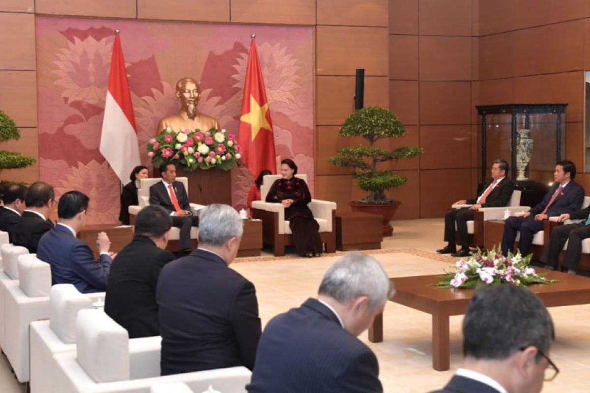 Jokowi sambut baik kemitraan parlemen Indonesia-Vietnam