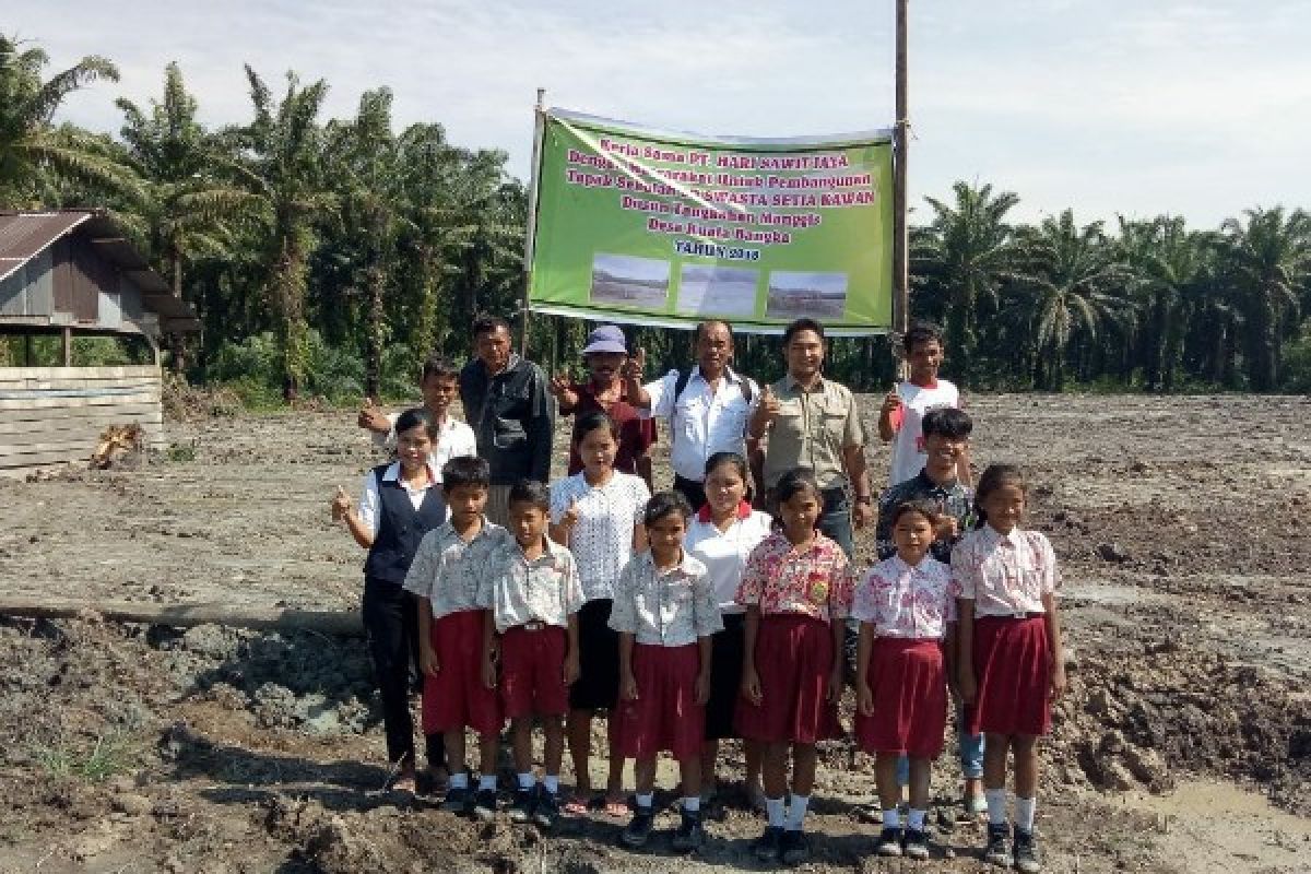 Asian Agri bangun pertapakan bangunan SD Labura