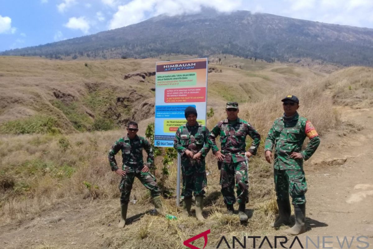 TNI cek kondisi jalur pendakian Rinjani pascagempa