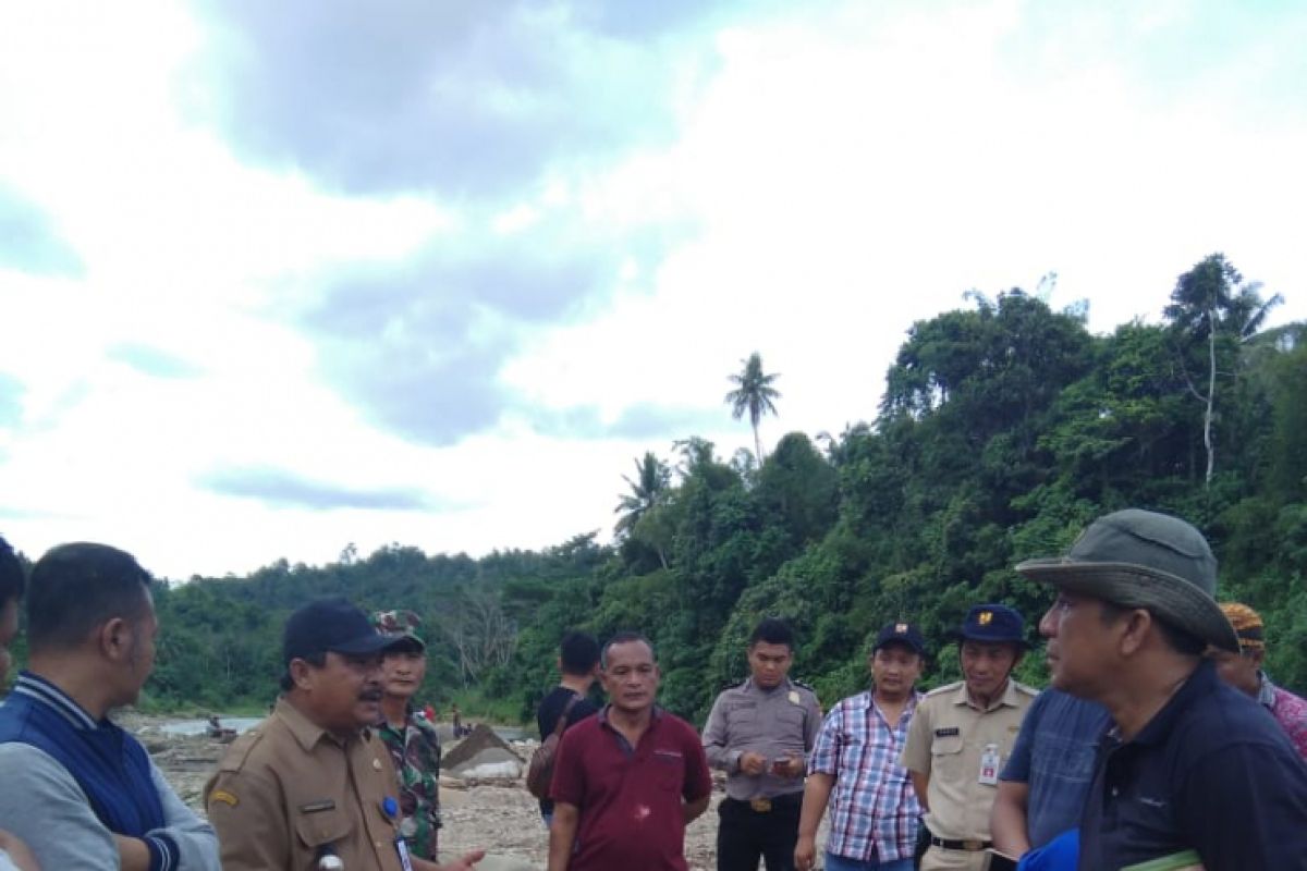 BKPRD  tinjau lokasi penambangan di Sungai Idanogawo