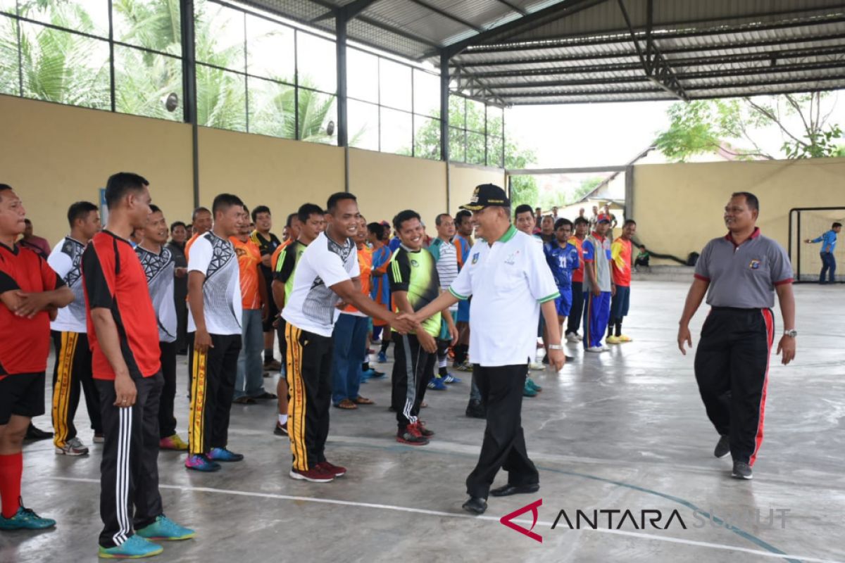 Juara perlu, tetapi persahabatan lebih utama