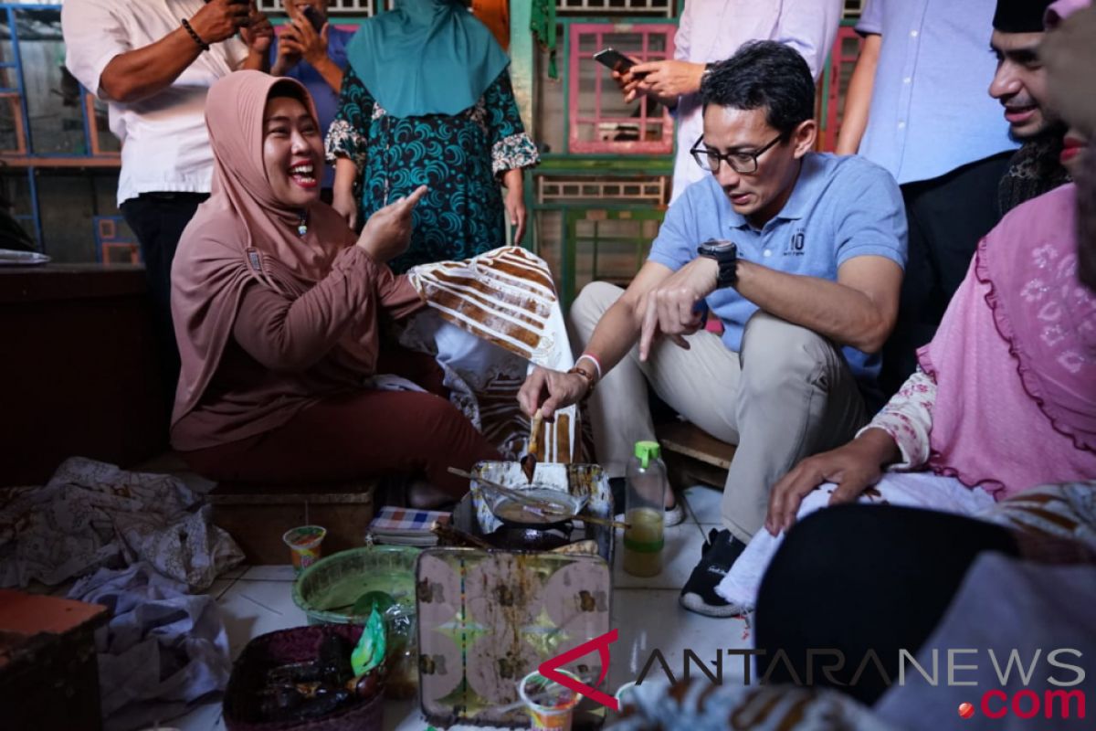 Sandiaga terima keluhan perajin Batik Pekalongan