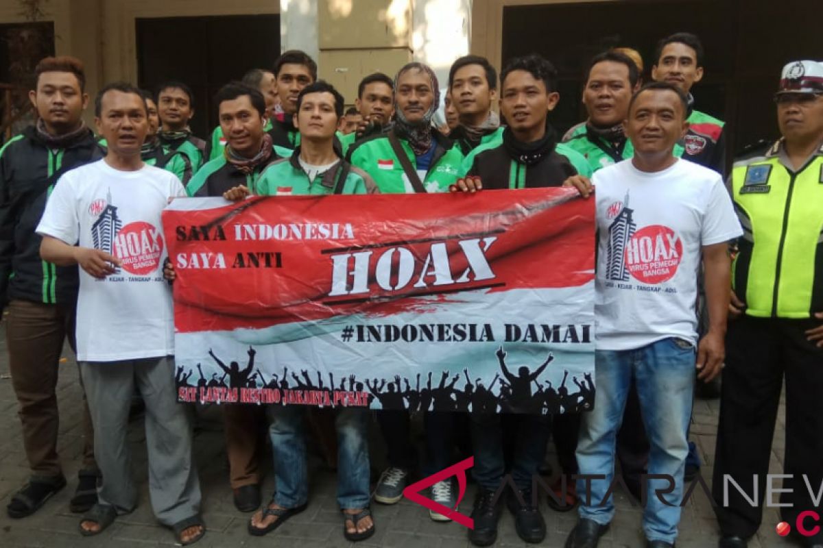 Polisi menggelar sosialisasi anti "hoax"