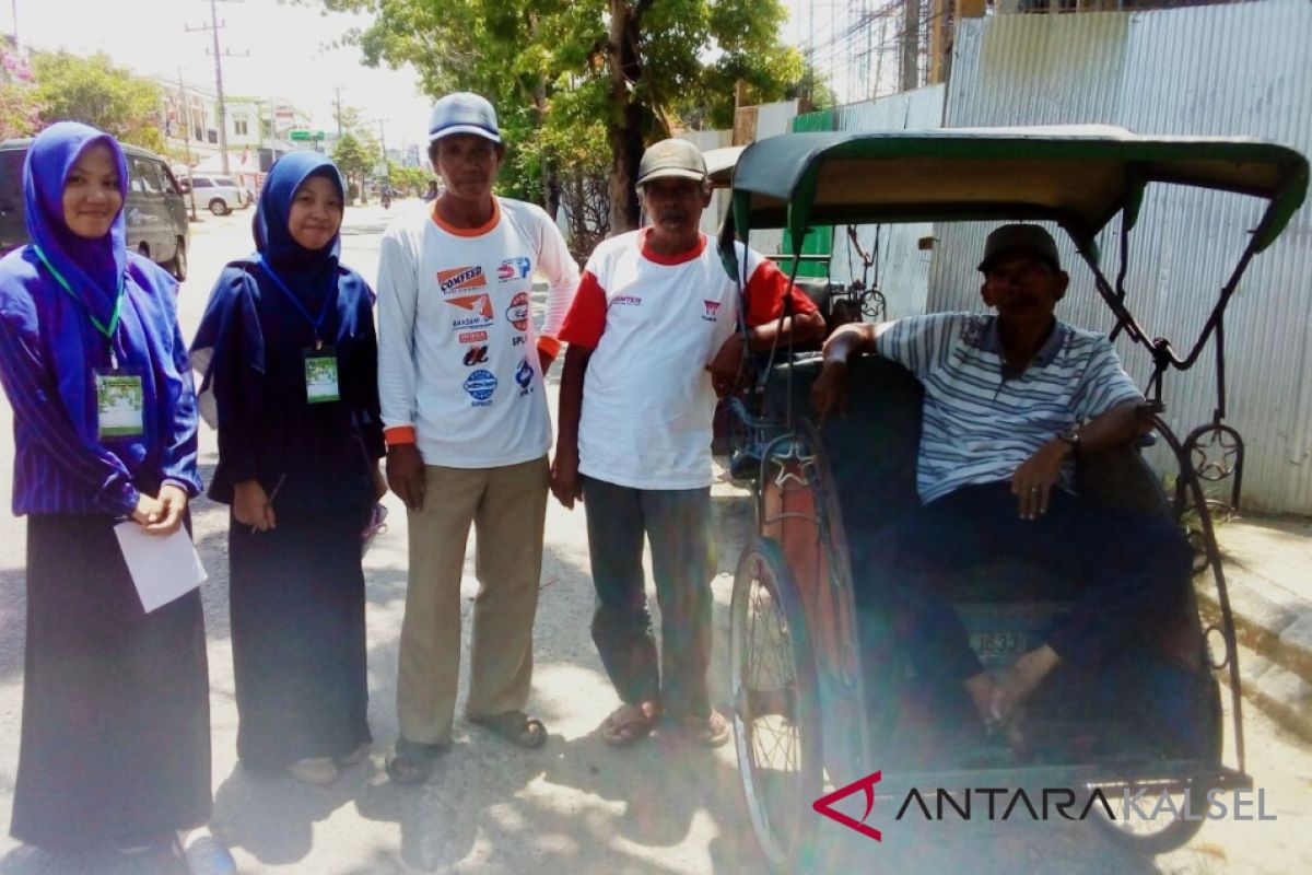 Eksistensi becak di Kota Barabai hampir punah