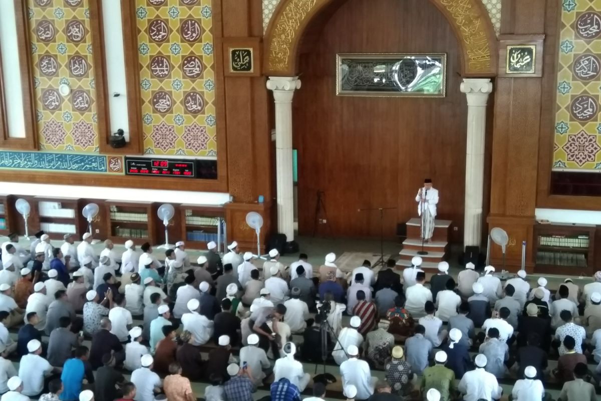Ma'ruf Amin minta dukungan jamaah Masjid Az-zikra
