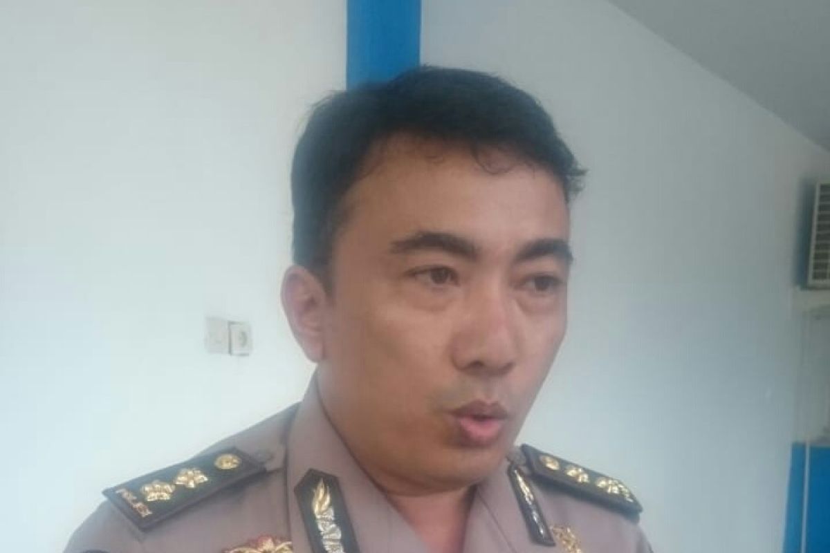 Polisi benarkan korban meninggal peserta demo di gedung DPRD Sultra