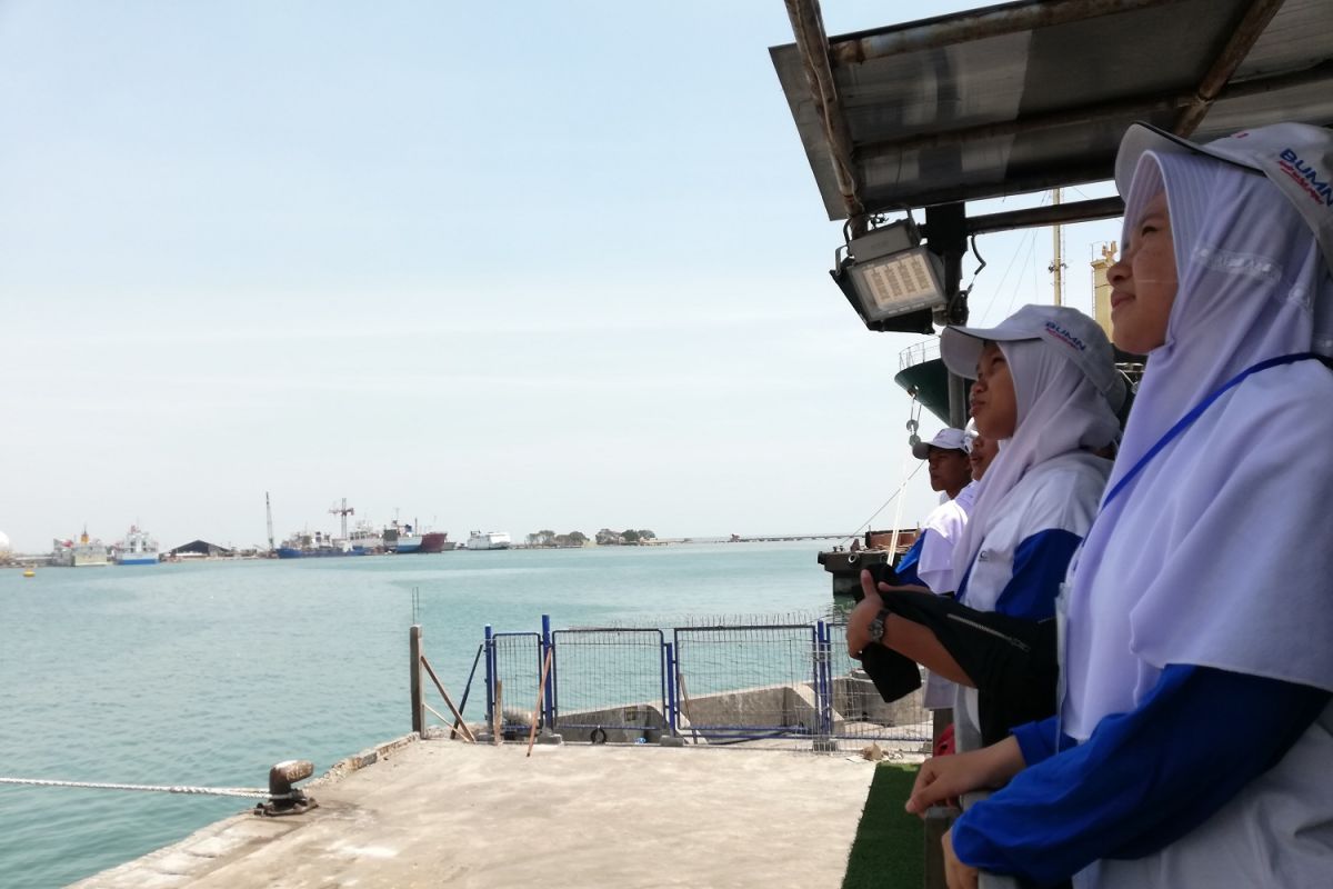 BUMN Hadir - Siswa Kepri optimistis maritim Indonesia bakal maju