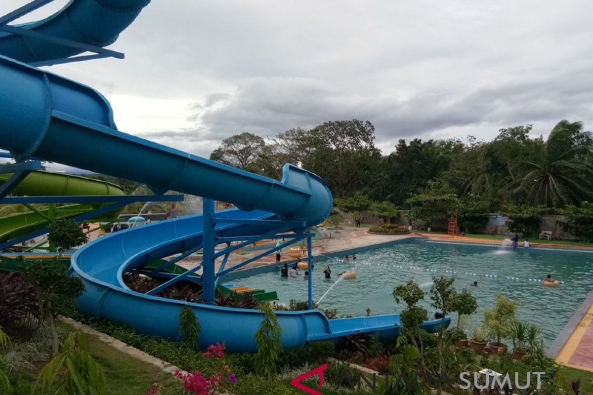 RCM Waterboom Gunungtua lokasi nyaman bagi anak