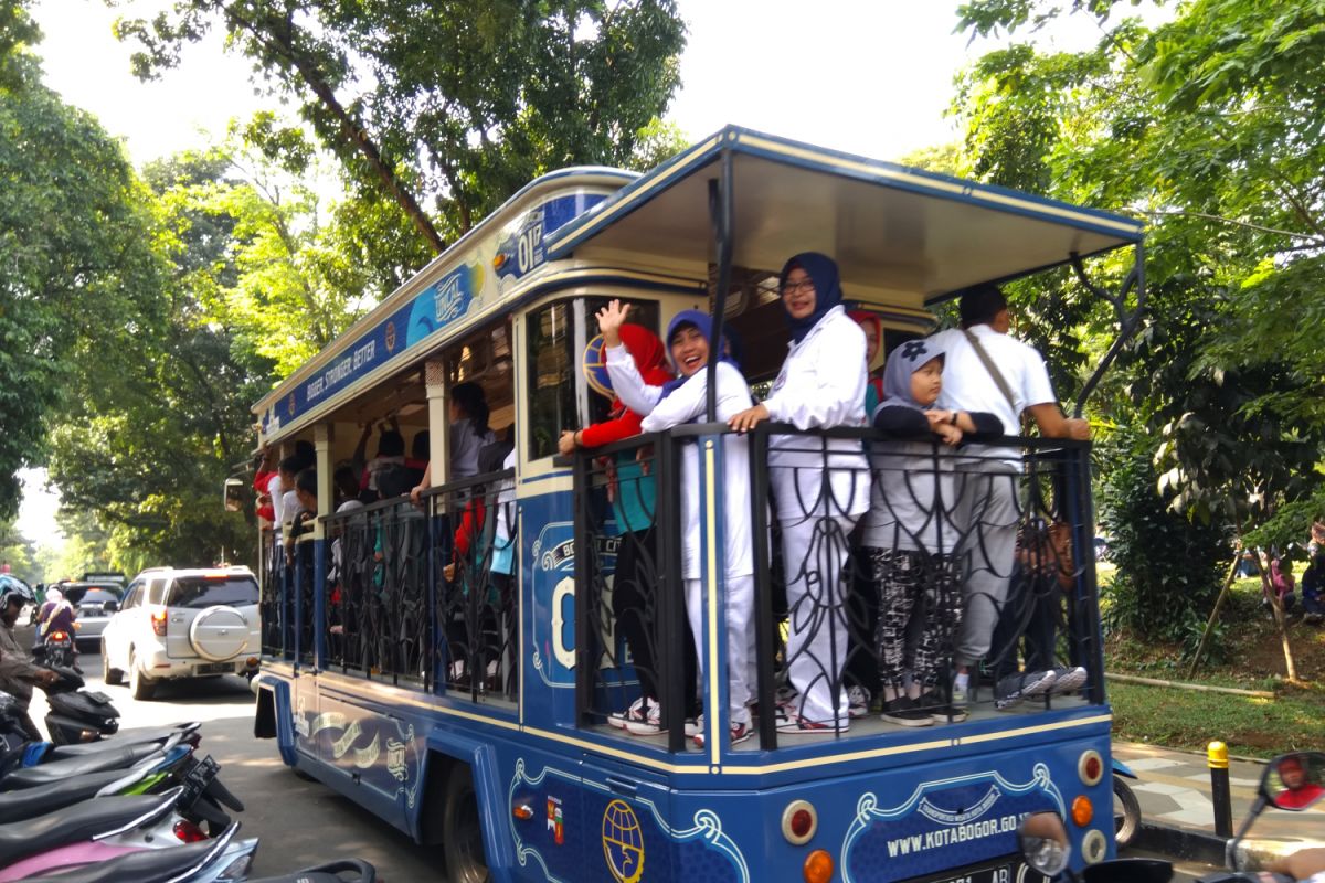 Bus Uncal Bogor beroperasi lagi layani wisatawan