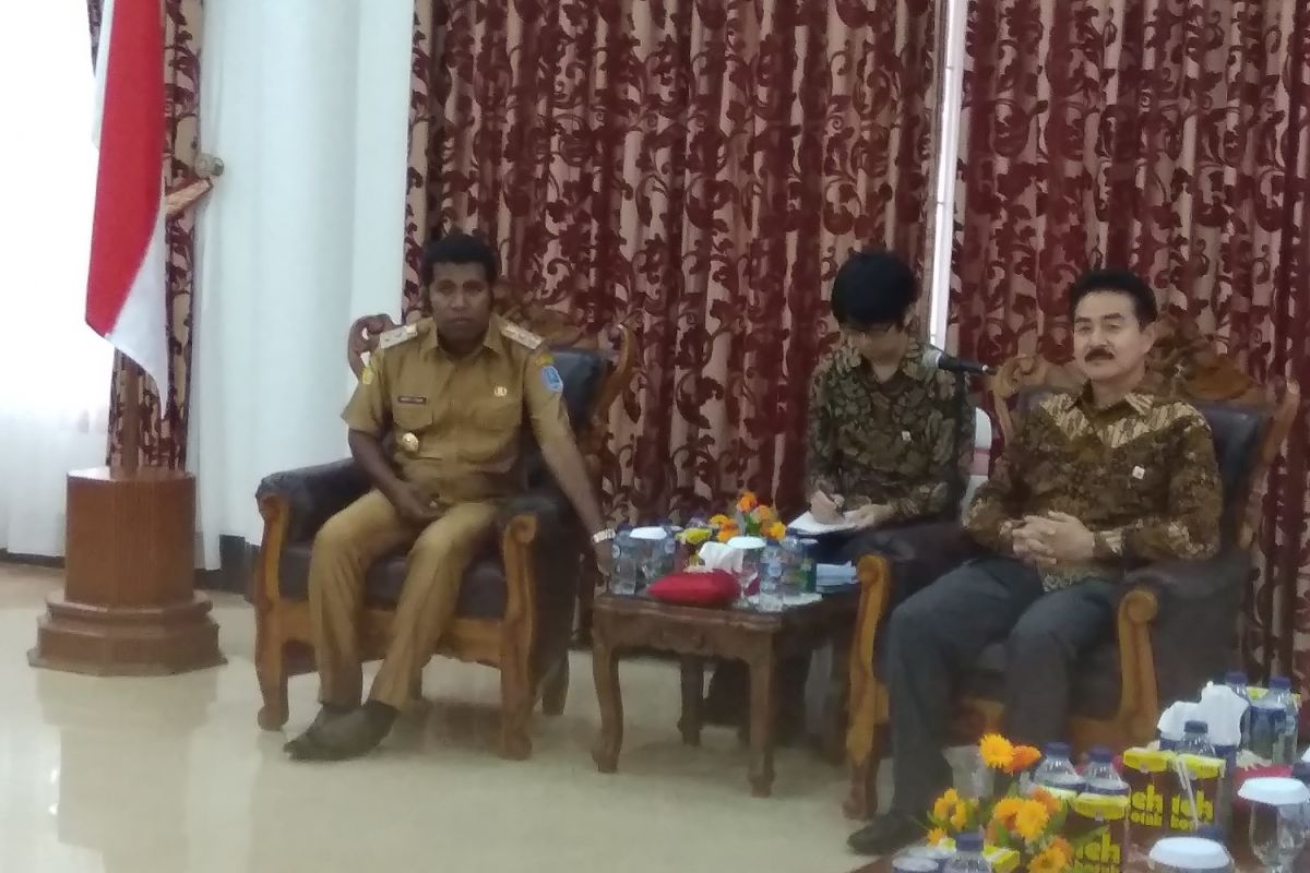 Wamenlu Jepang kunjungi Biak Numfor