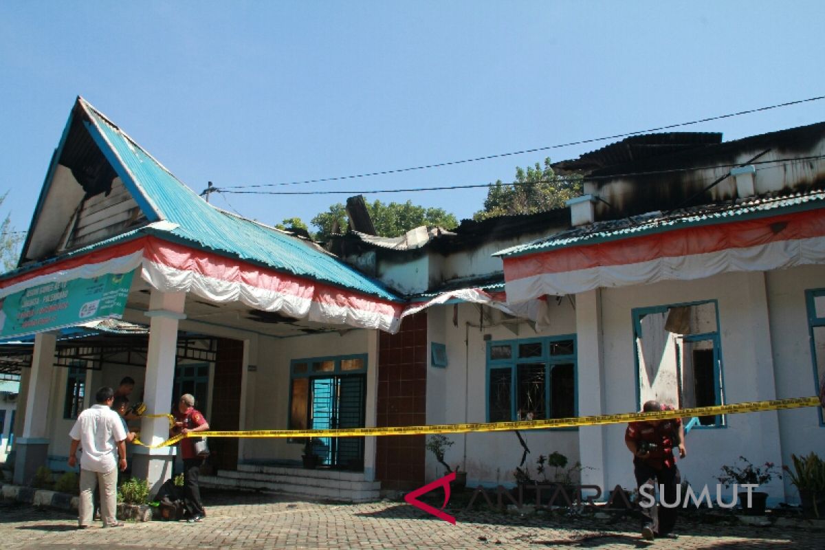 Kantor Dinas PMD Madina terbakar