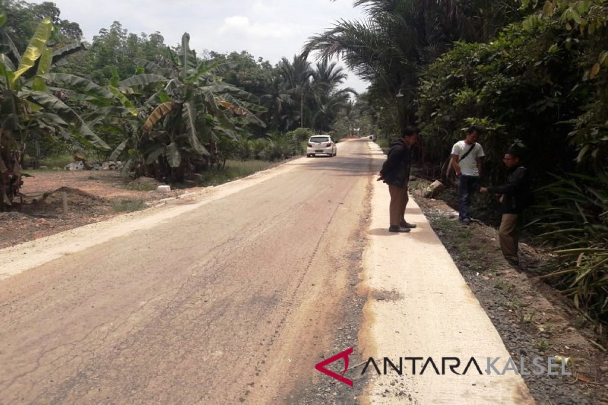 Dinas PUPR Balangan Tingkatkan Jalan Lampihong - Pulau Ku'u