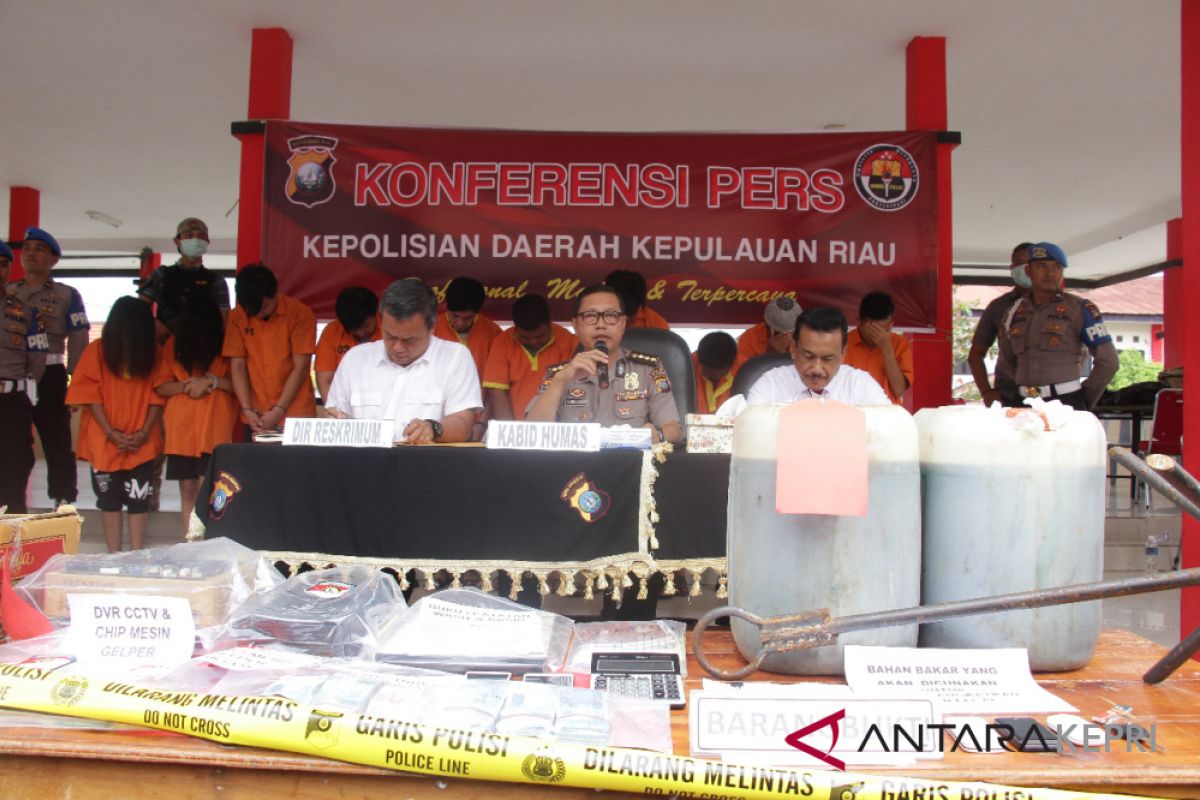 Polda Kepri amankan penyelundup PMI ilegal