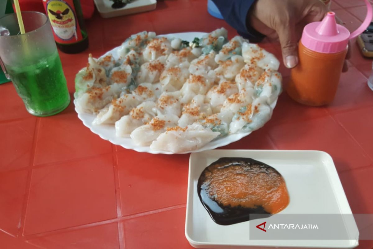 Lezatnya Kue Choi Pan di Rumah Kuno Singkawang