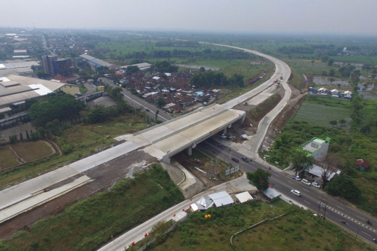 Begitu dibuka, Tol Pandaan-Malang langsung ramai