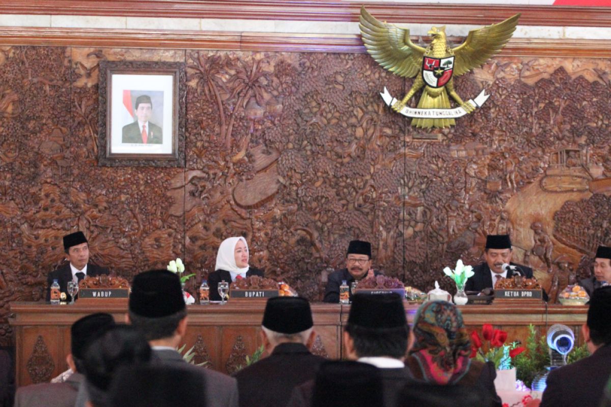 Gubernur Jatim Harapkan Bupati Bojonegoro Sejahterakan Petani