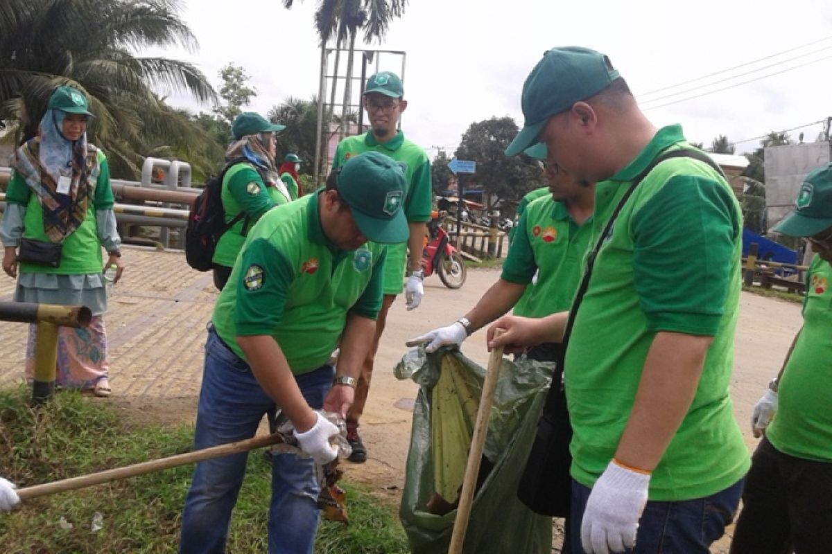 SKK Migas-PetroChina Gelar Aksi Bersih Lingkungan Kurangi Sampah Plastik