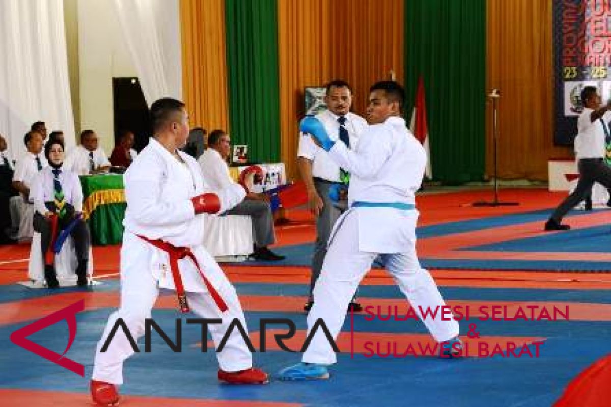 Karateka Makassar dominasi perolehan emas hari pertama Porda