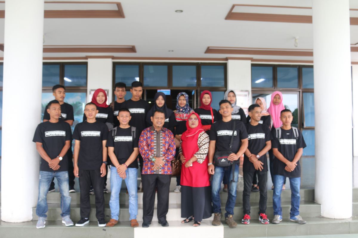 16 pemuda Pariaman dikirim ikuti pelatihan ketenagakerjaan di Bekasi