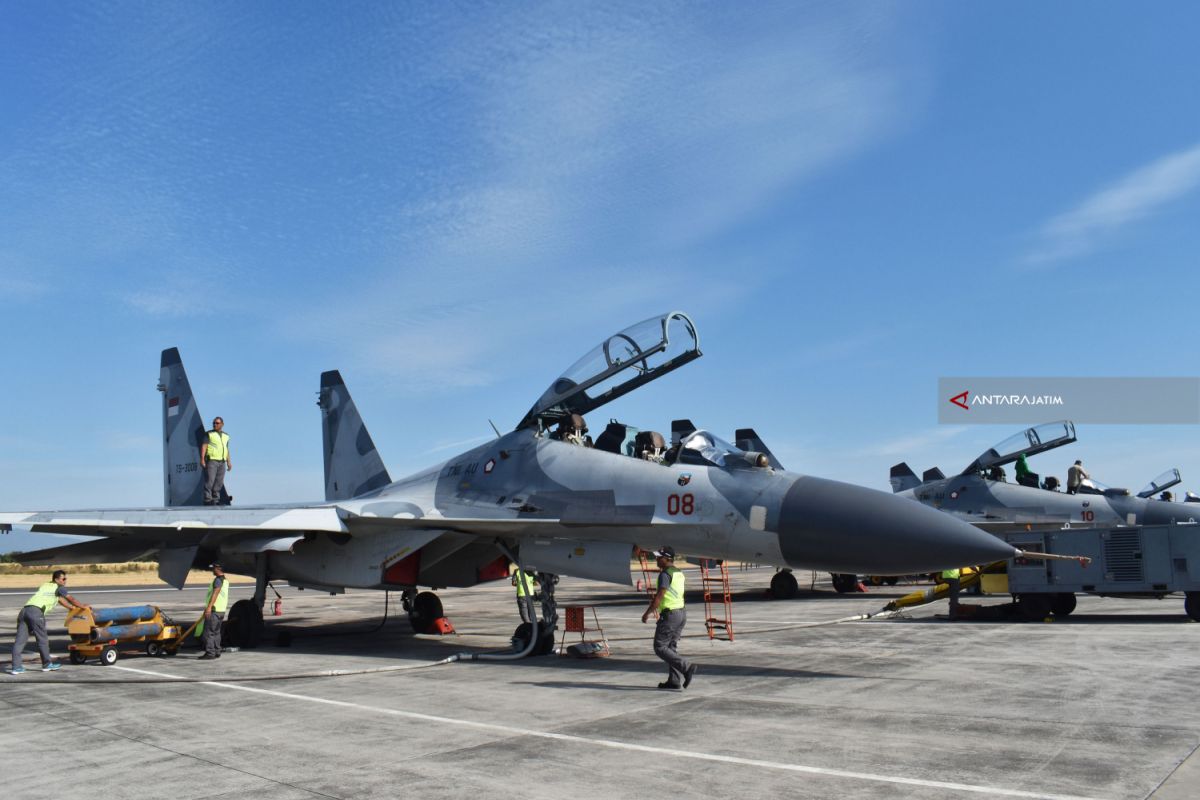 Dua Pesawat Sukhoi TNI AU Usir Pesawat Asing di Tanjungpinang
