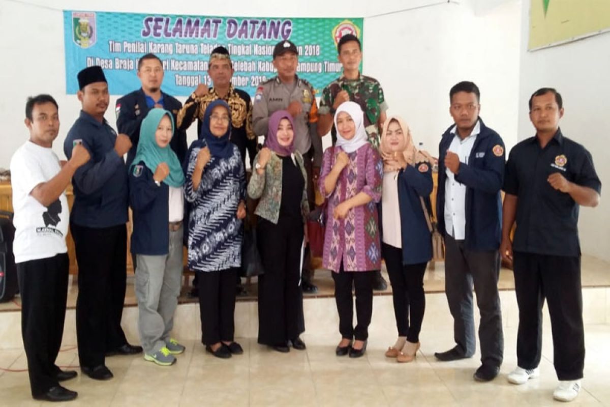 Tim Penilai Pilar-Pilar Sosial Teladan Nasional Tinjau Karang Taruna Lampung Timur