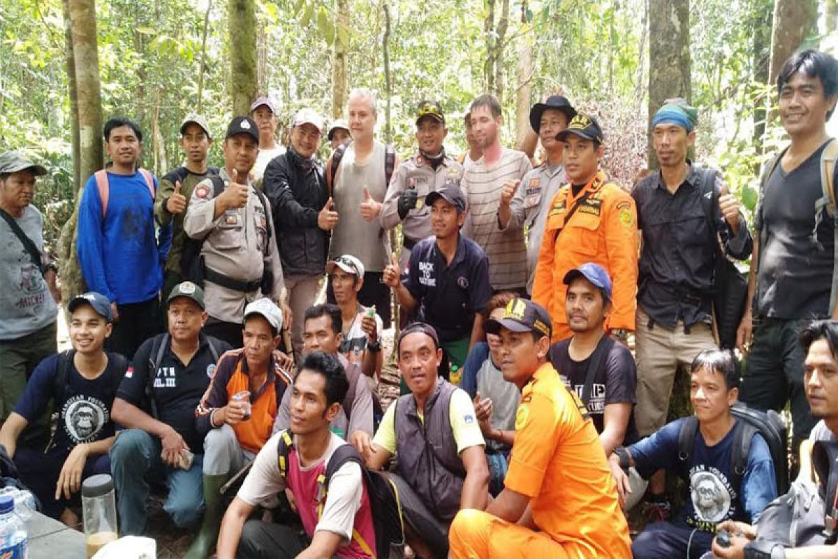 Dua turis mancanegara tersesat di Tanjung Puting berhasil ditemukan